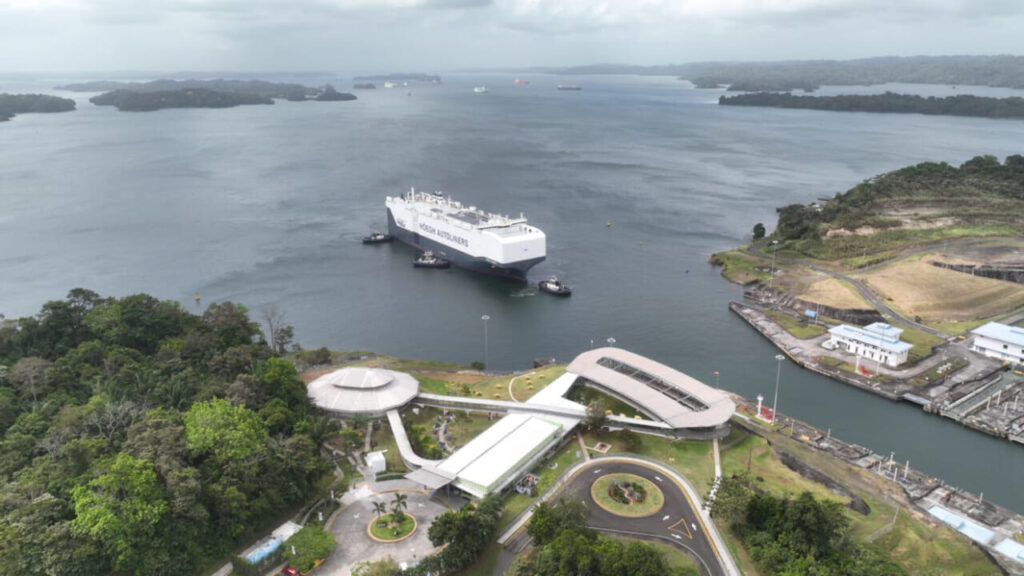 oceankida - marine ship store Panama Canal Launches Low-Emission Transit Program to Support Greener Shipping